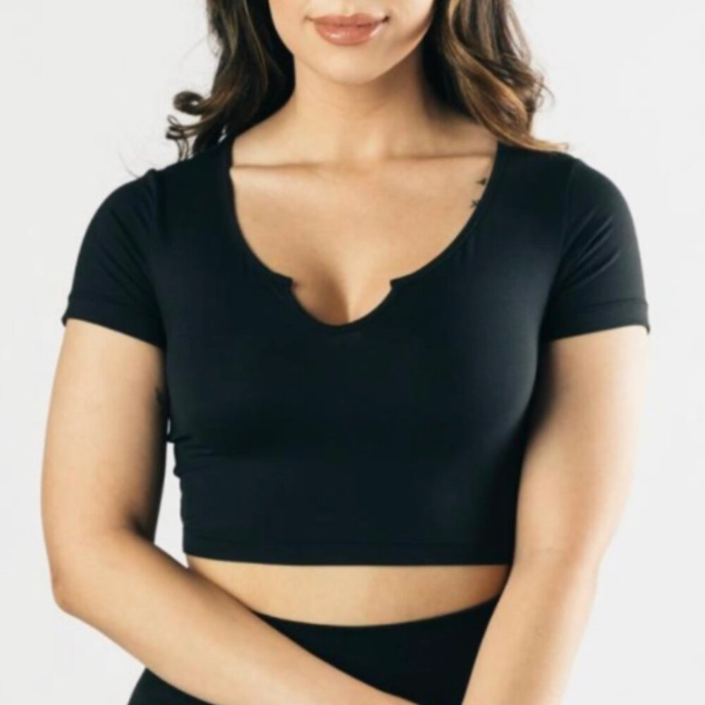 Alphalete Ultrasoft Pinnacle Tee - Black